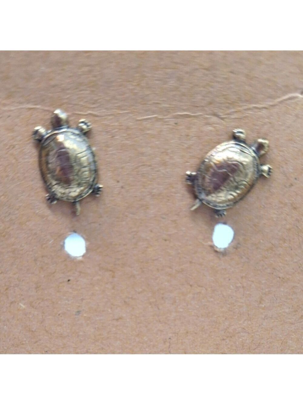 Turtle stud earrings vintage